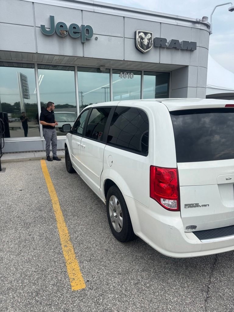 dodge grand caravan 2012 2C4RDGBGXCR389478 image dodge grand caravan 2012 2C4RDGBGXCR389478 image